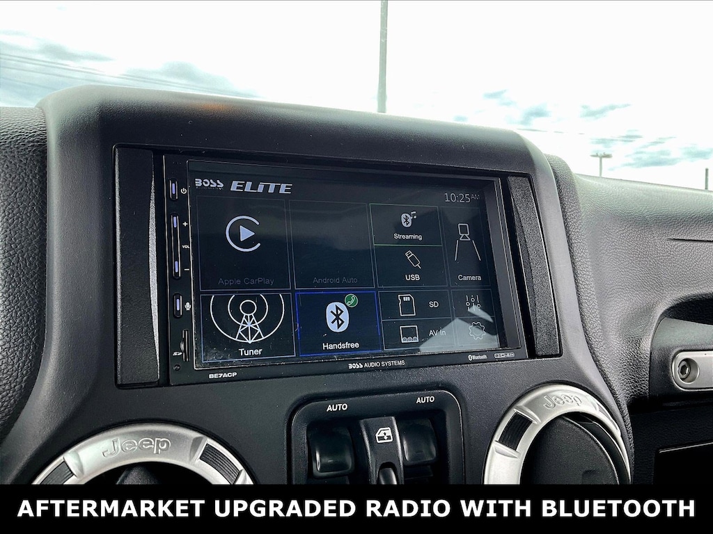 Used 2014 Jeep Wrangler Unlimited 4WD 4dr Rubicon SUV