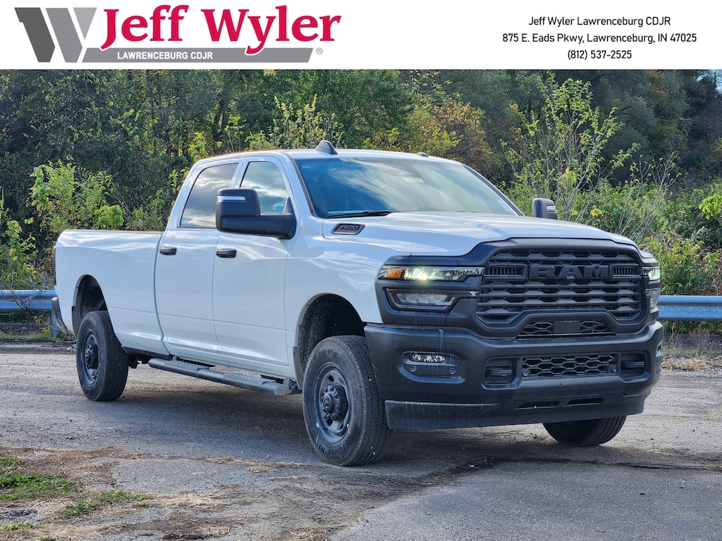 New 2026 Ram 2500 TRADESMAN CREW CAB 4X4 8' BOX Pickup