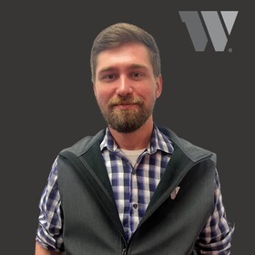 Staff member Andrew Scott from ID_821fa38d4dc2