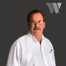 Staff member Steve Eikens from ID_ebf198c87cb1