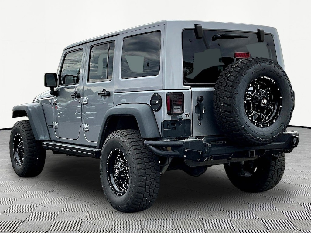 Used 2014 Jeep Wrangler Unlimited 4WD 4dr Rubicon SUV