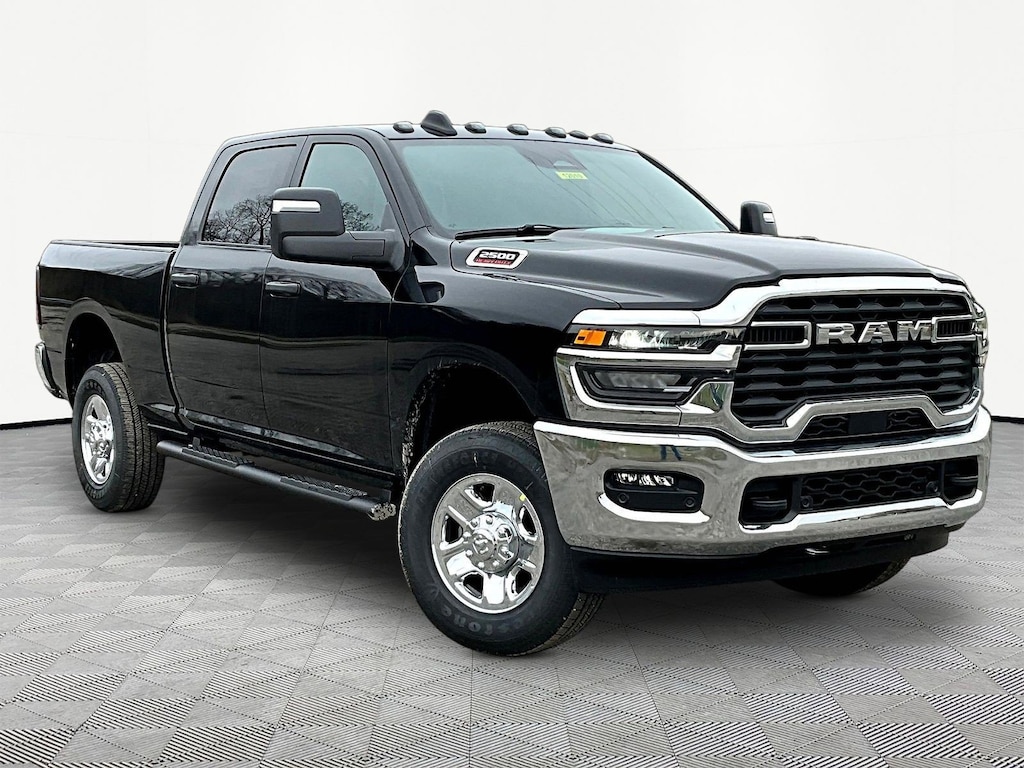 New 2026 Ram 2500 TRADESMAN CREW CAB 4X4 6'4 BOX Pickup