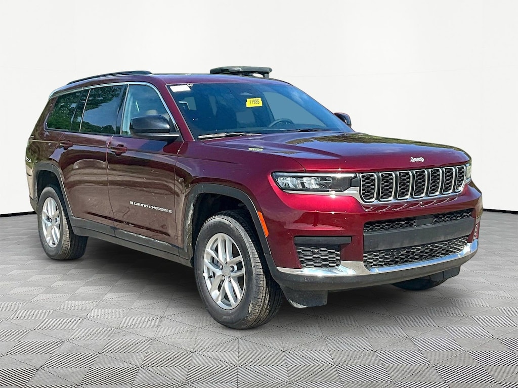 New 2026 Jeep Grand Cherokee L LAREDO X 4X4 Sport Utility
