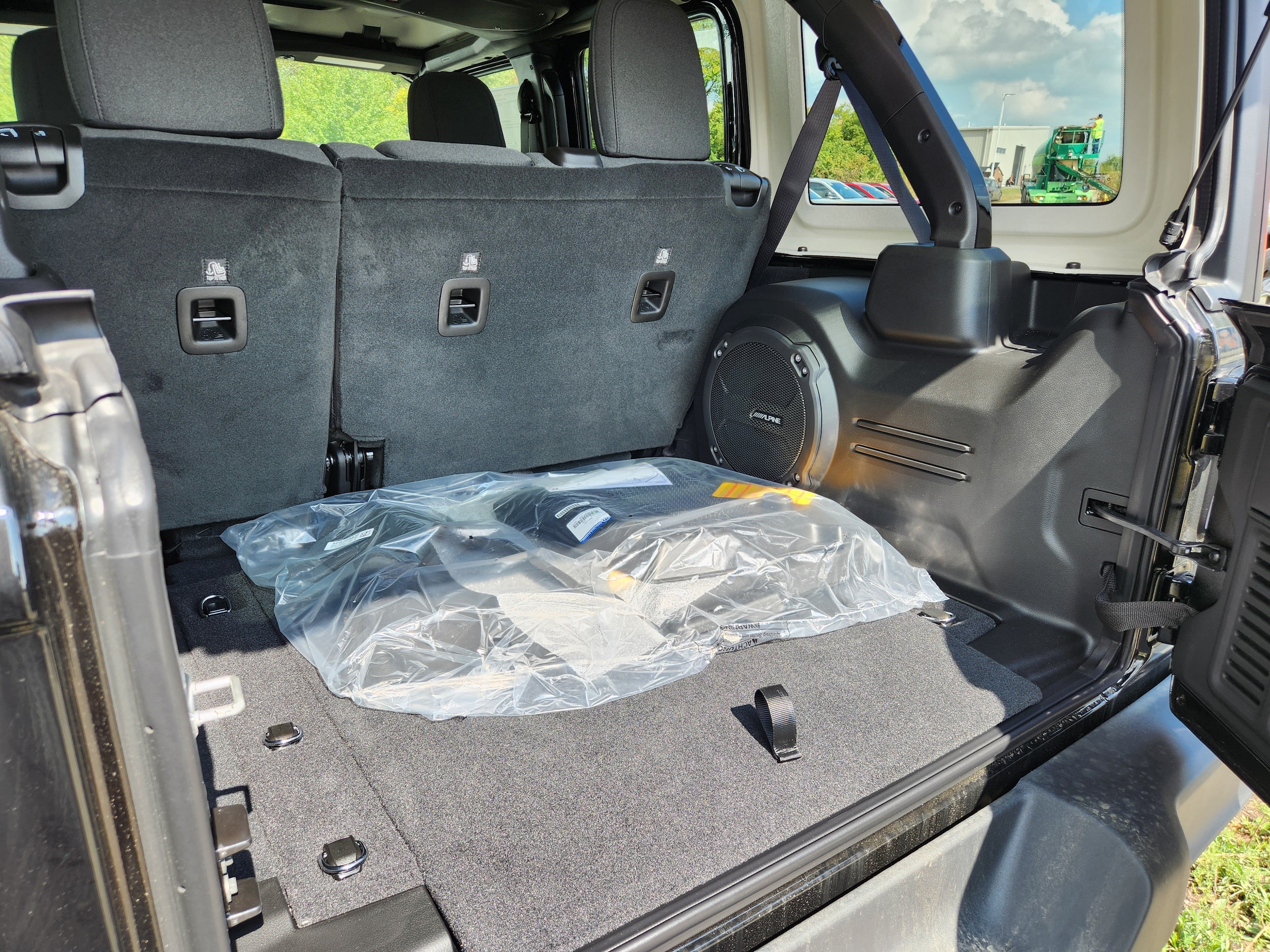 2025 Jeep Wrangler 4-Door Sport S - Photo 10