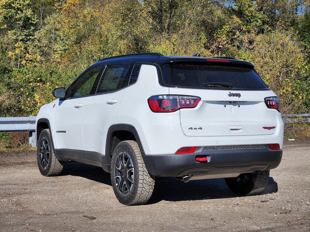 New 2026 Jeep Compass Trailhawk Sport Utility