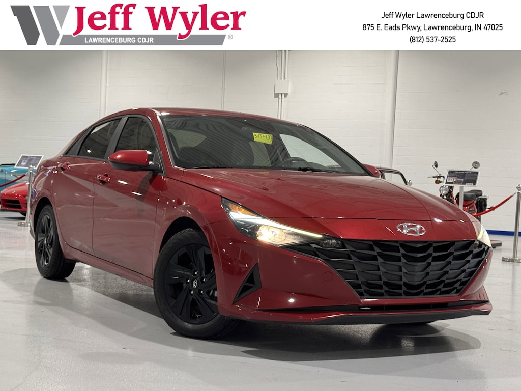 Used 2023 Hyundai Elantra SEL IVT Sedan