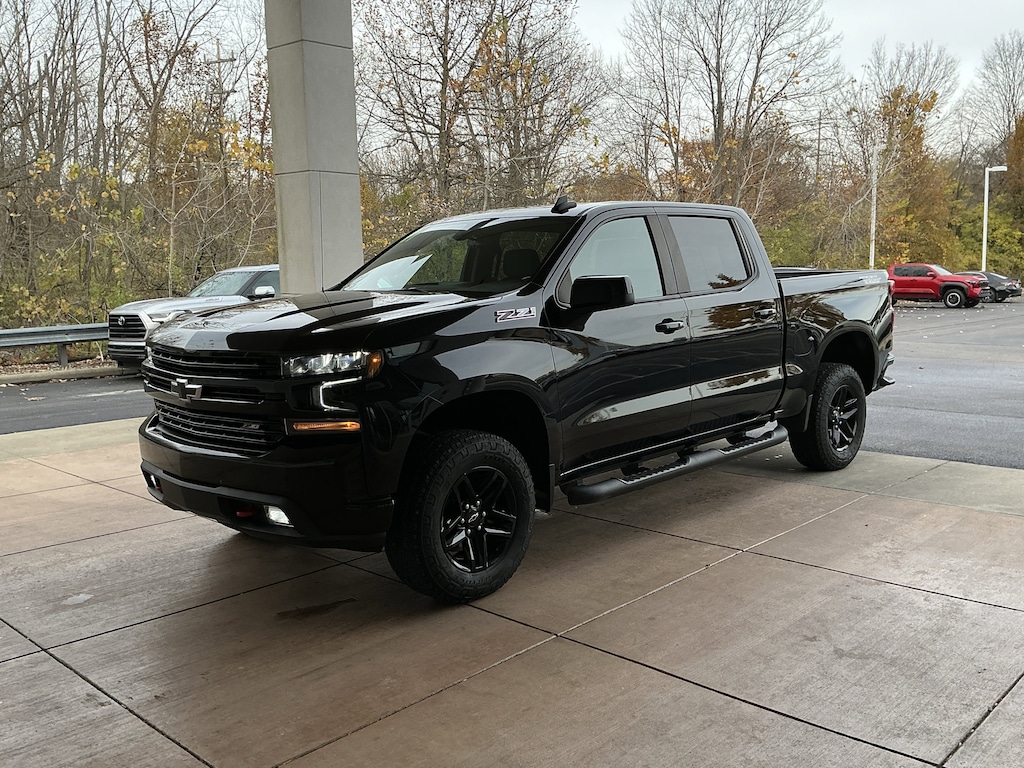 Used 2021 Chevrolet Silverado 1500 4WD Crew Cab 147 LT Trail Boss Truck Crew Cab