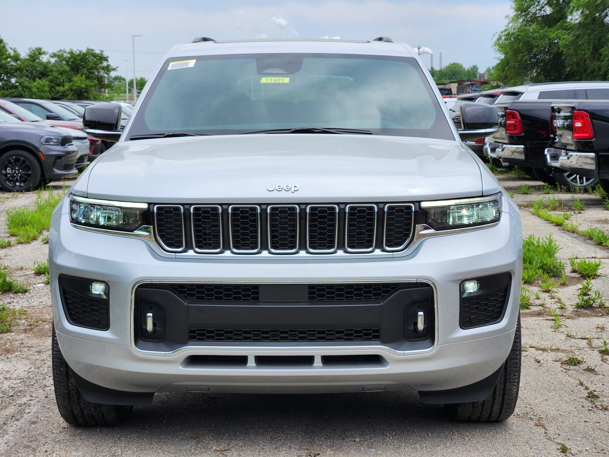 2025 Jeep Grand Cherokee L Overland - Photo 20