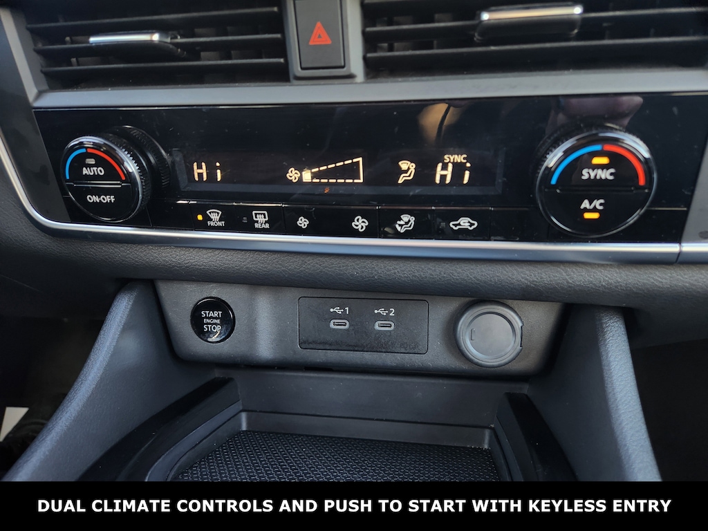 Used 2025 Nissan Rogue AWD SV SUV