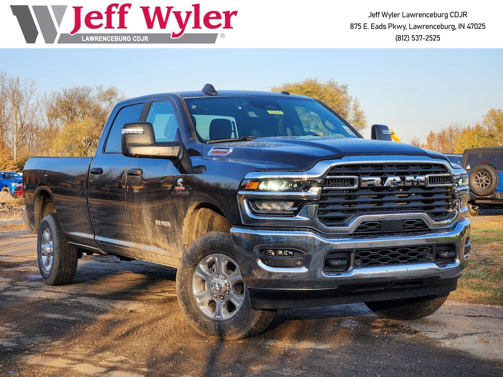 New 2026 Ram 2500 BIG HORN CREW CAB 4X4 8' BOX Pickup