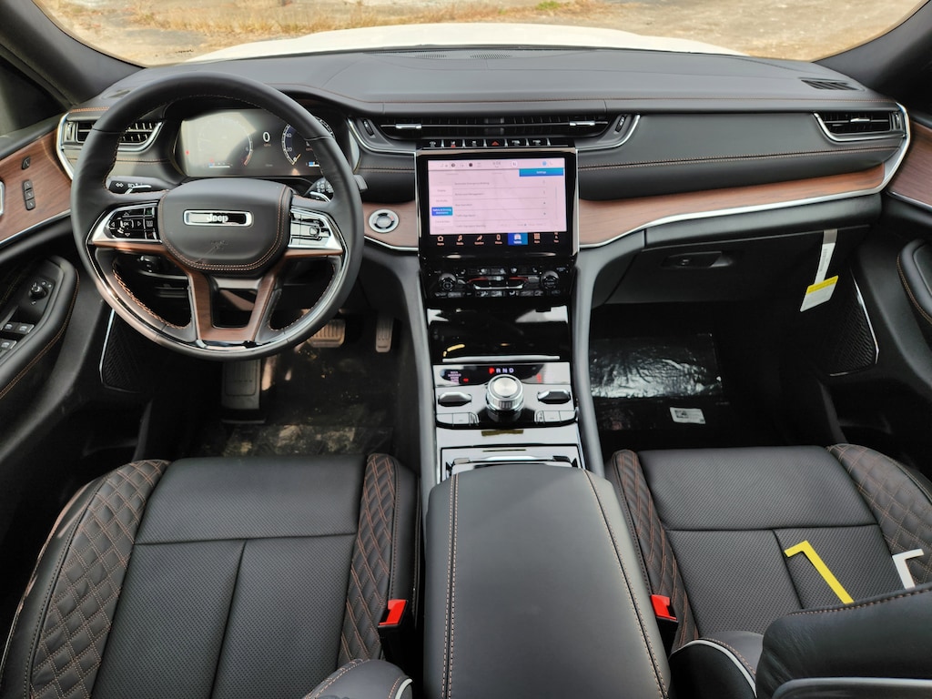 New 2025 Jeep Grand Cherokee SUMMIT 4X4 Sport Utility