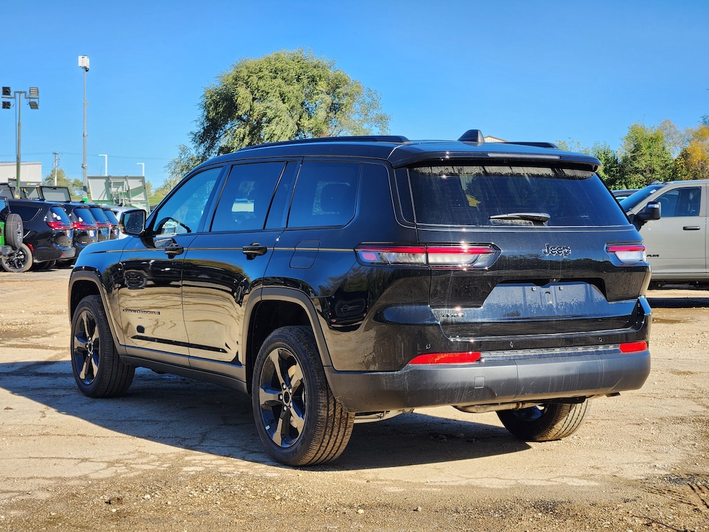 New 2025 Jeep Grand Cherokee L ALTITUDE X 4X4 Sport Utility
