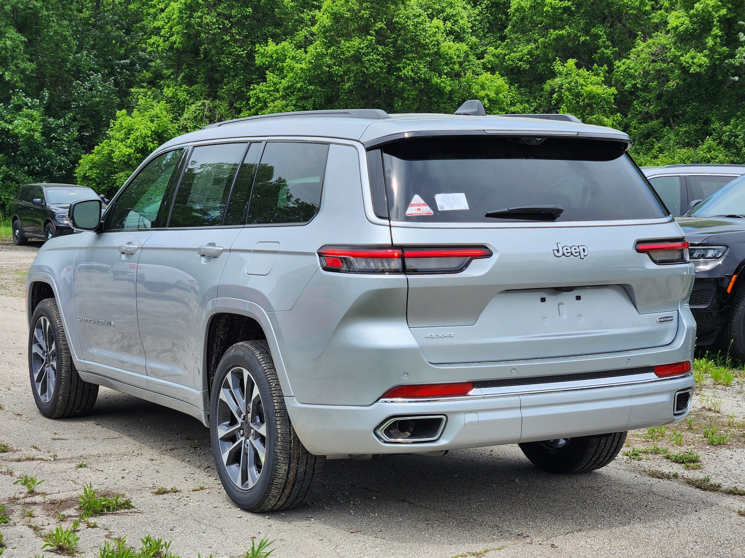 2025 Jeep Grand Cherokee L Overland - Photo 14