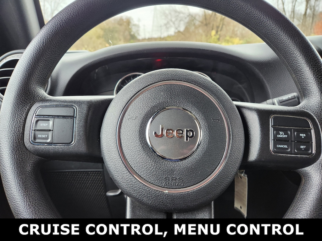 Used 2015 Jeep Wrangler Unlimited 4WD 4dr Sport SUV