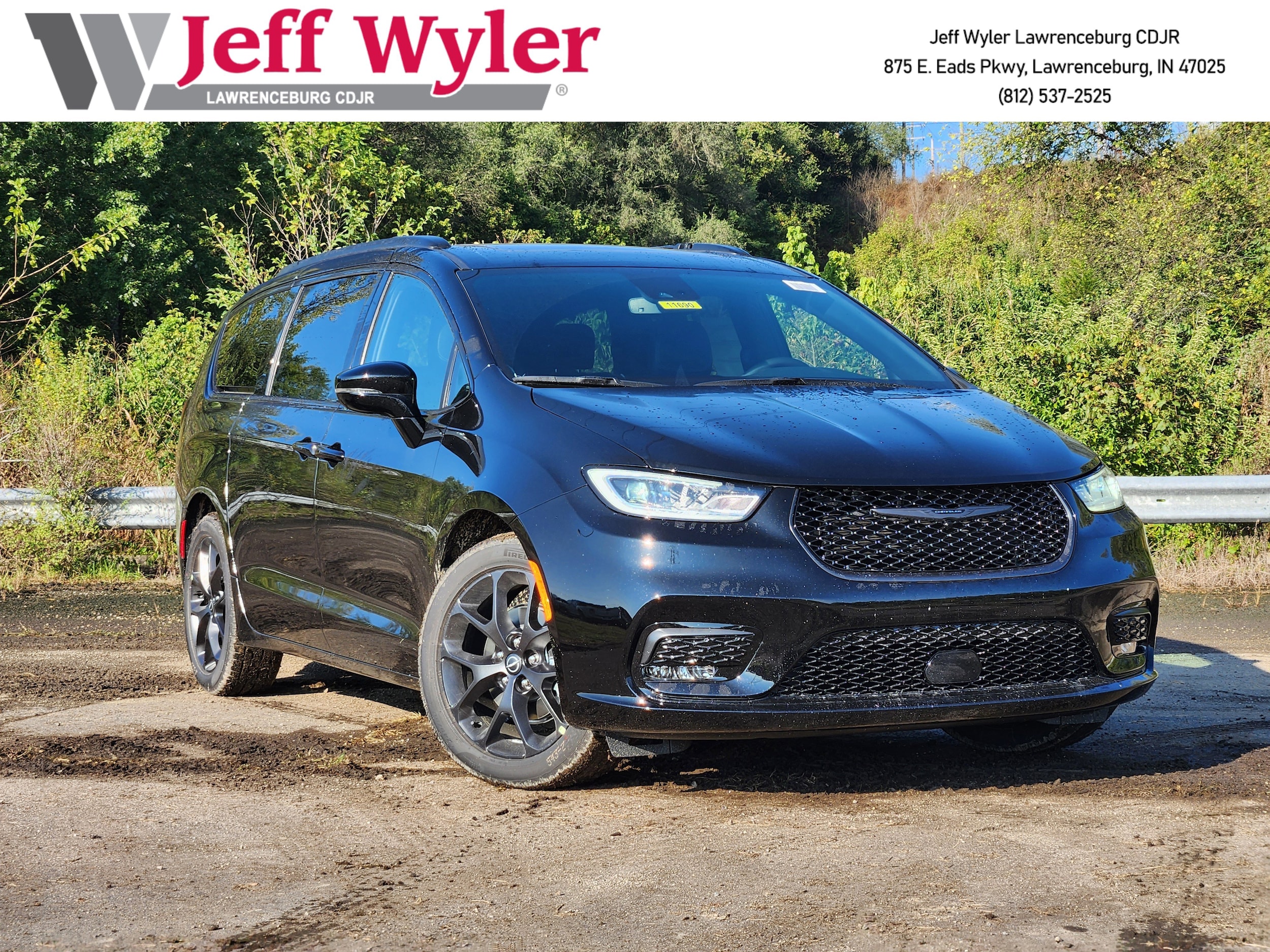 2026 Chrysler Pacifica Passenger Van  2026 Chrysler Pacifica Passenger Van