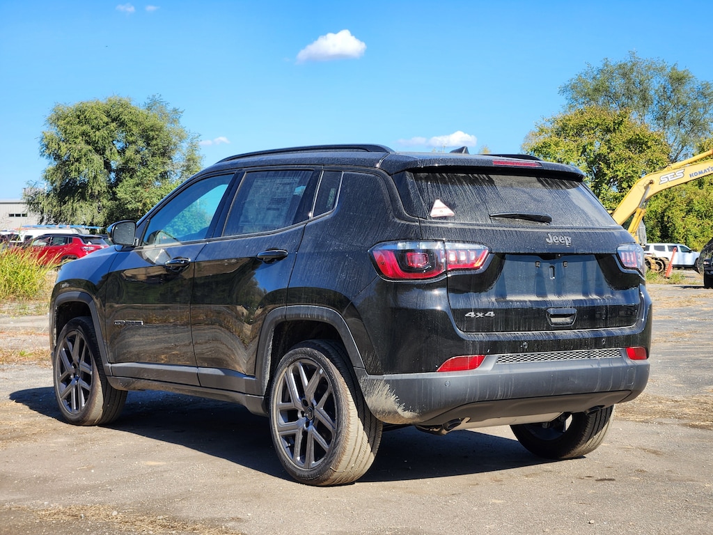 New 2026 Jeep Compass LIMITED ALTITUDE 4X4 Sport Utility