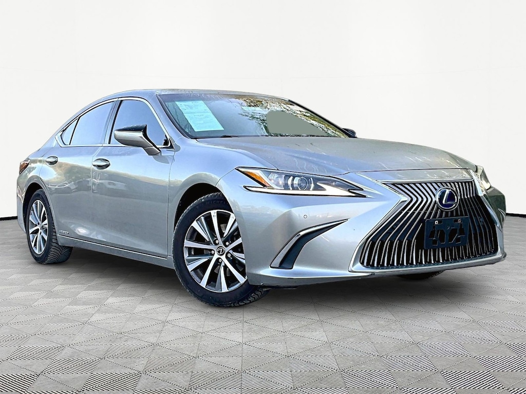 Used 2021 Lexus ES Sedan