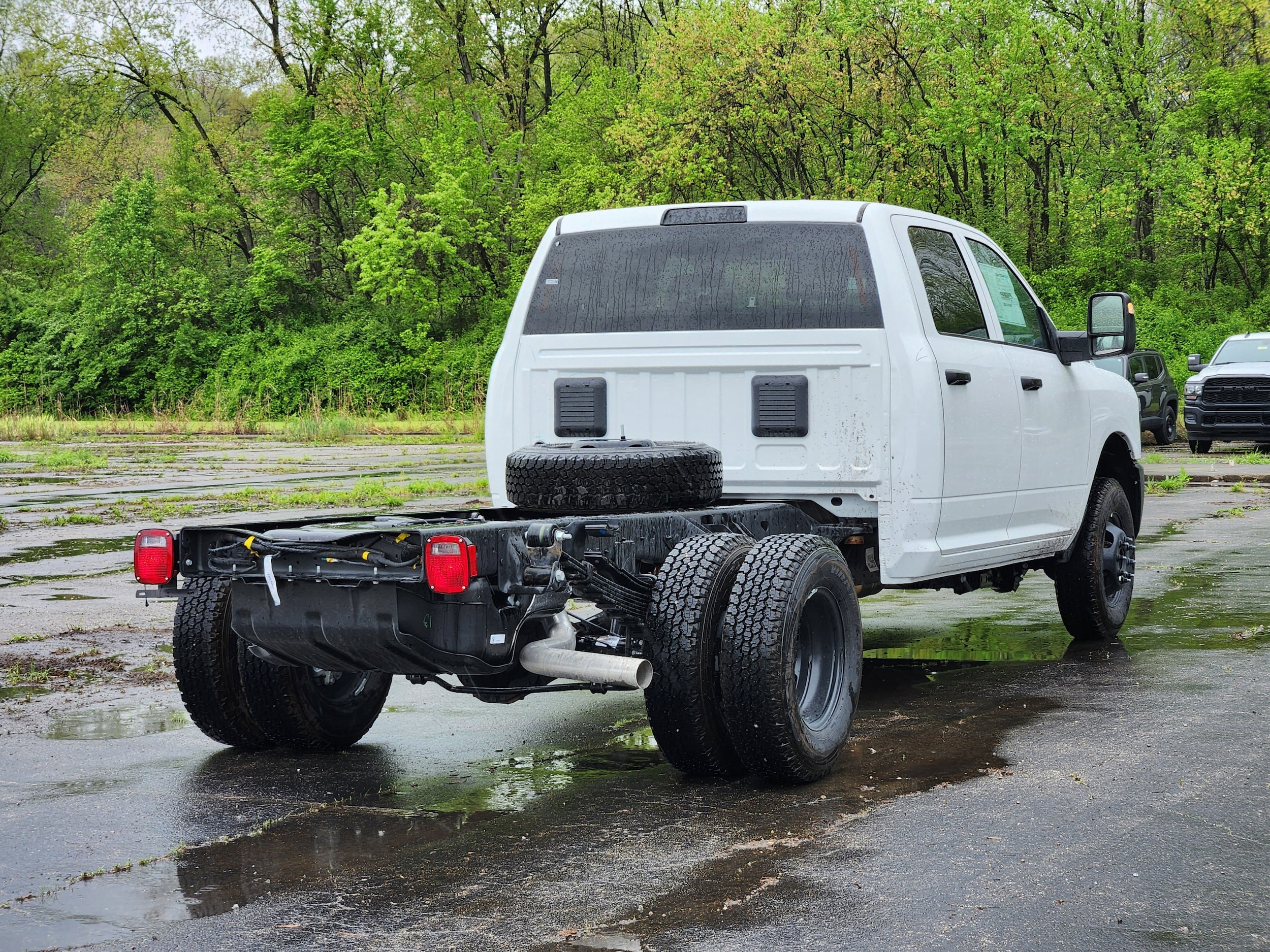 2025 RAM 3500 Chassis Tradesman - Photo 13