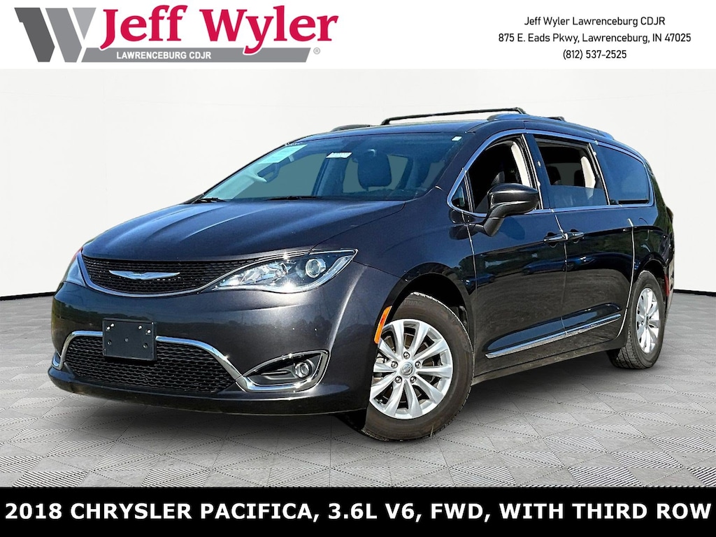 Used 2018 Chrysler Pacifica Touring L Plus FWD Van