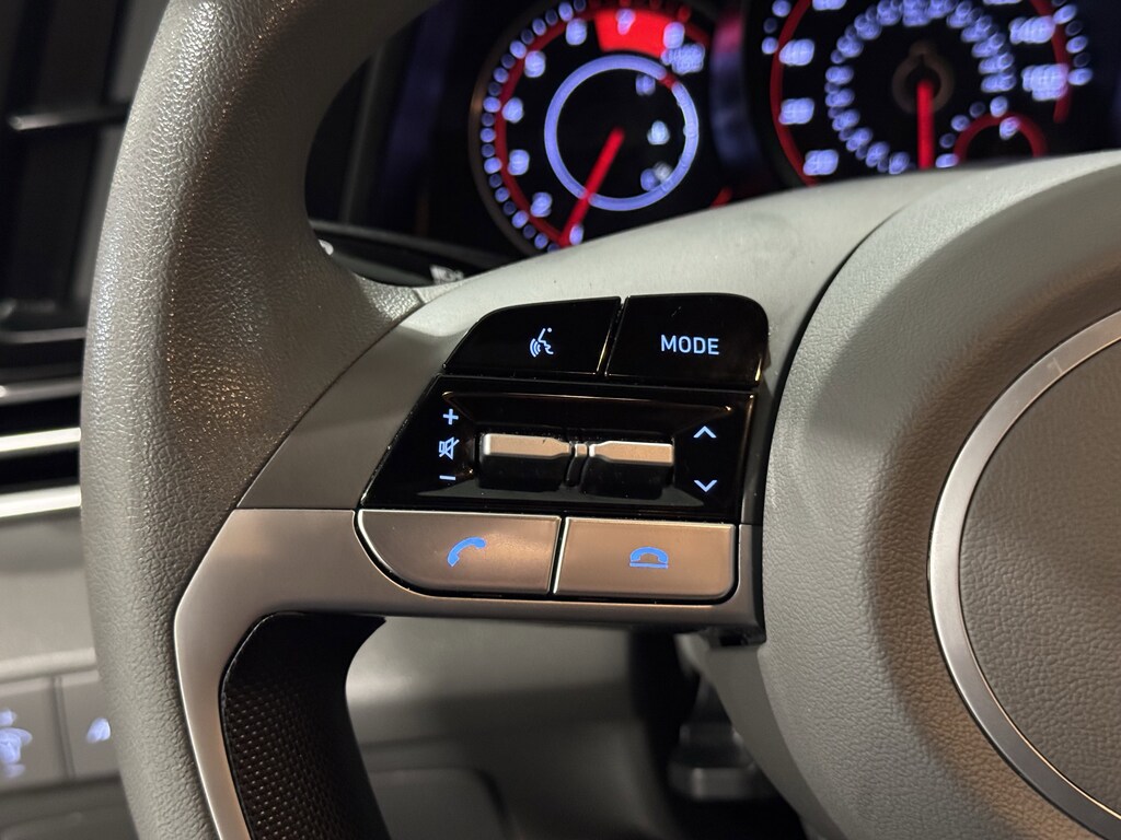 Used 2023 Hyundai Elantra SEL IVT Sedan