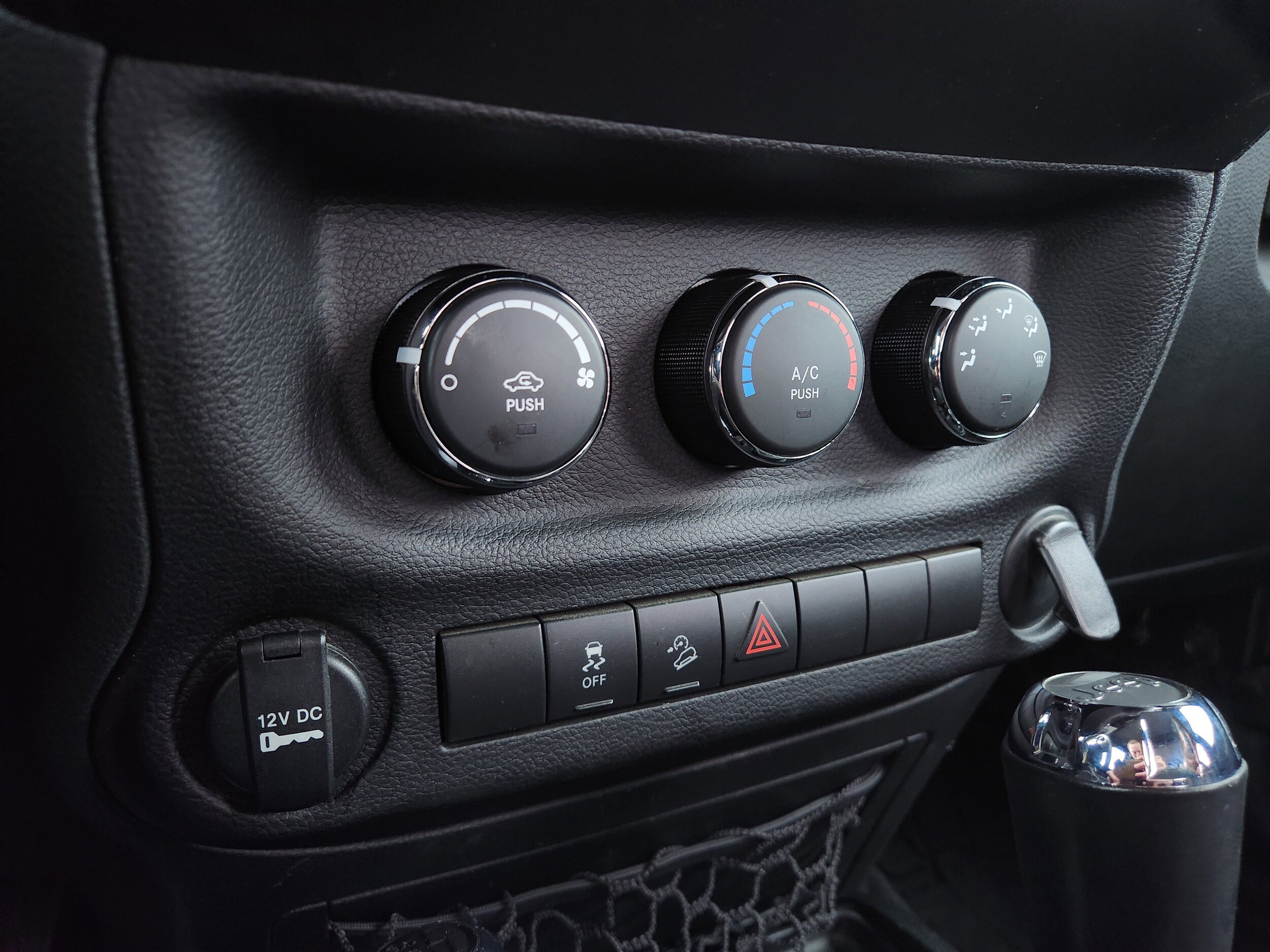 2017 Jeep Wrangler Sport photo 3