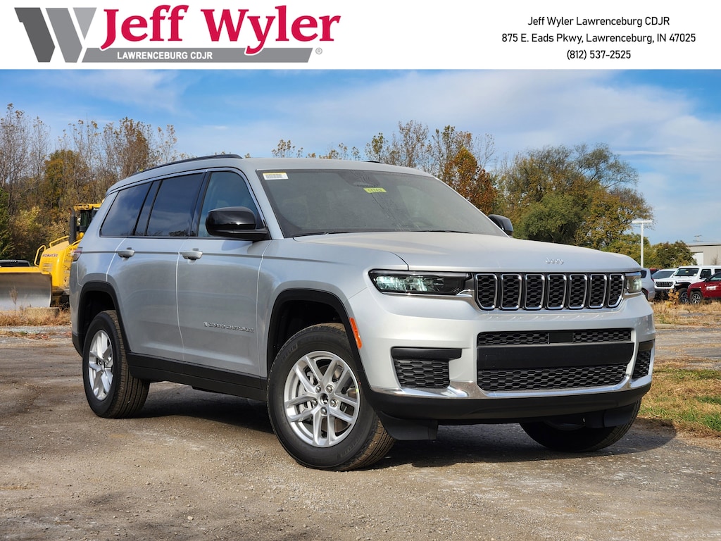 New 2025 Jeep Grand Cherokee L LAREDO 4X4 Sport Utility