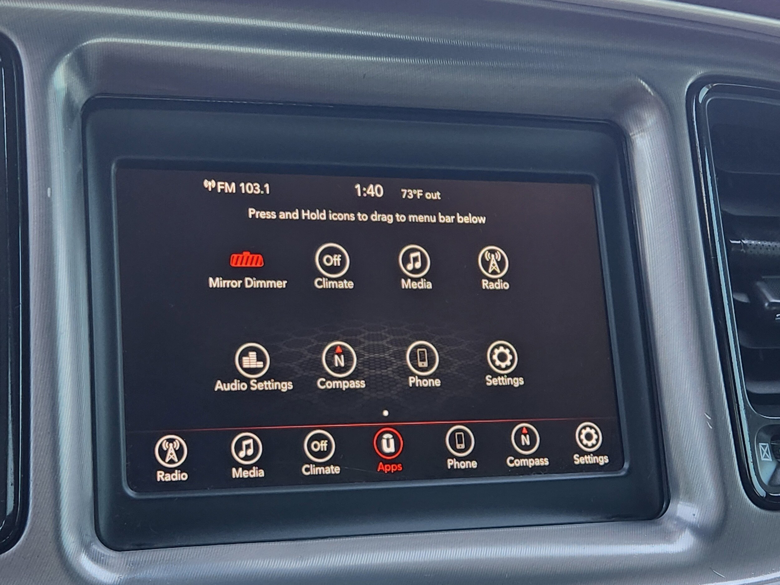 2019 Dodge Challenger SXT photo 3