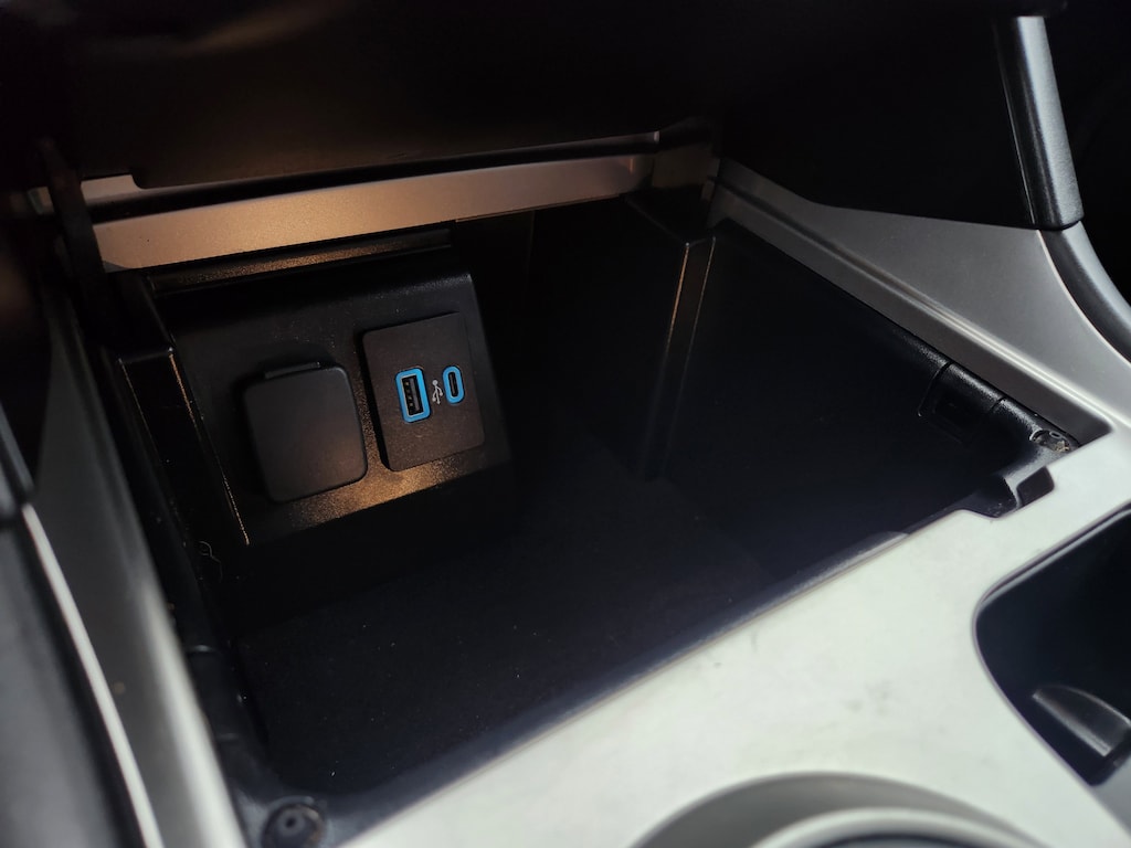 Used 2022 Ford Explorer XLT 4WD SUV