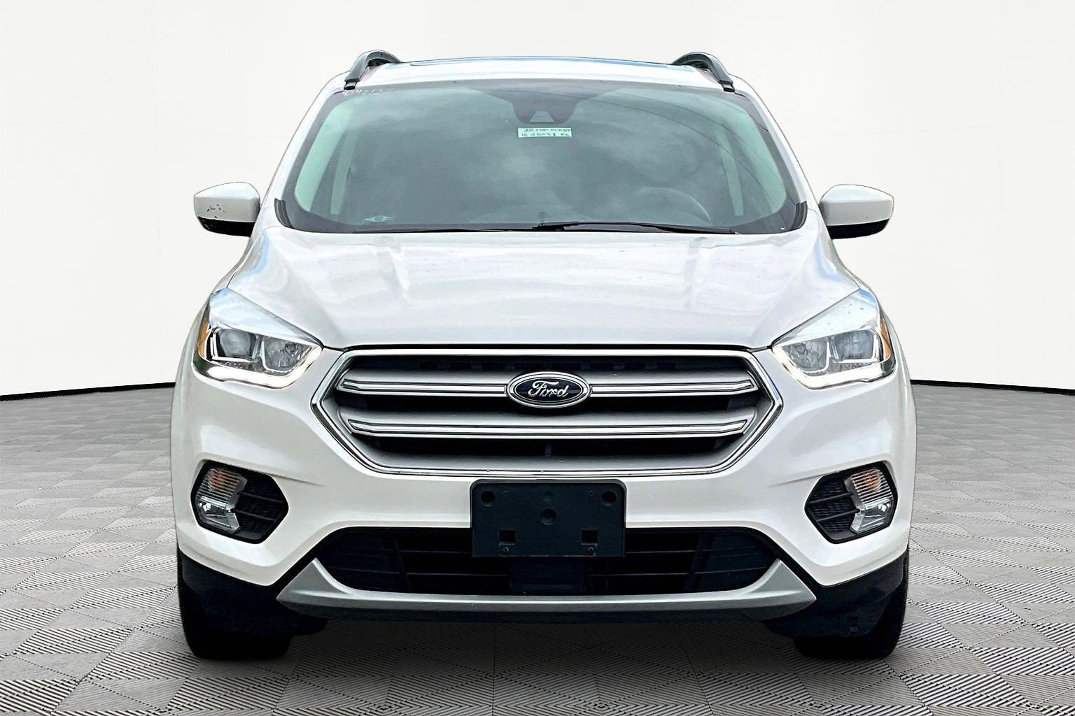 Used 2018 Ford Escape SEL with VIN 1FMCU9HD2JUD35408 for sale in Greendale, IN