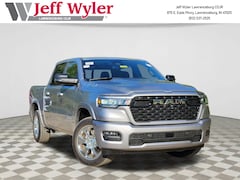 2025 Ram 1500 BIG HORN CREW CAB 4X4 5'7 BOX Pickup Lawrenceburg