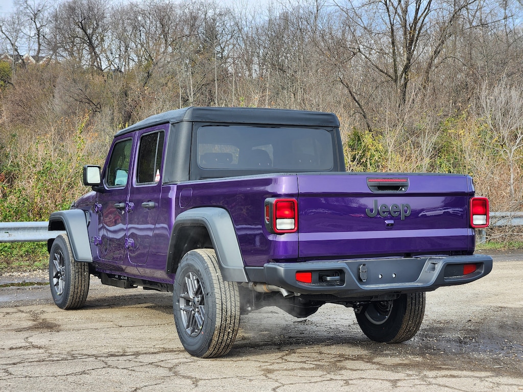 New 2026 Jeep Gladiator SPORT S 4X4 Pickup