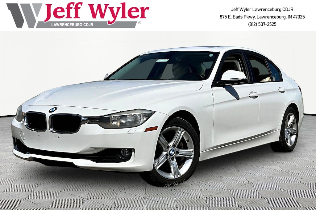 Used 2013 BMW 3 Series 4dr Sdn 328i xDrive AWD SULEV Sedan