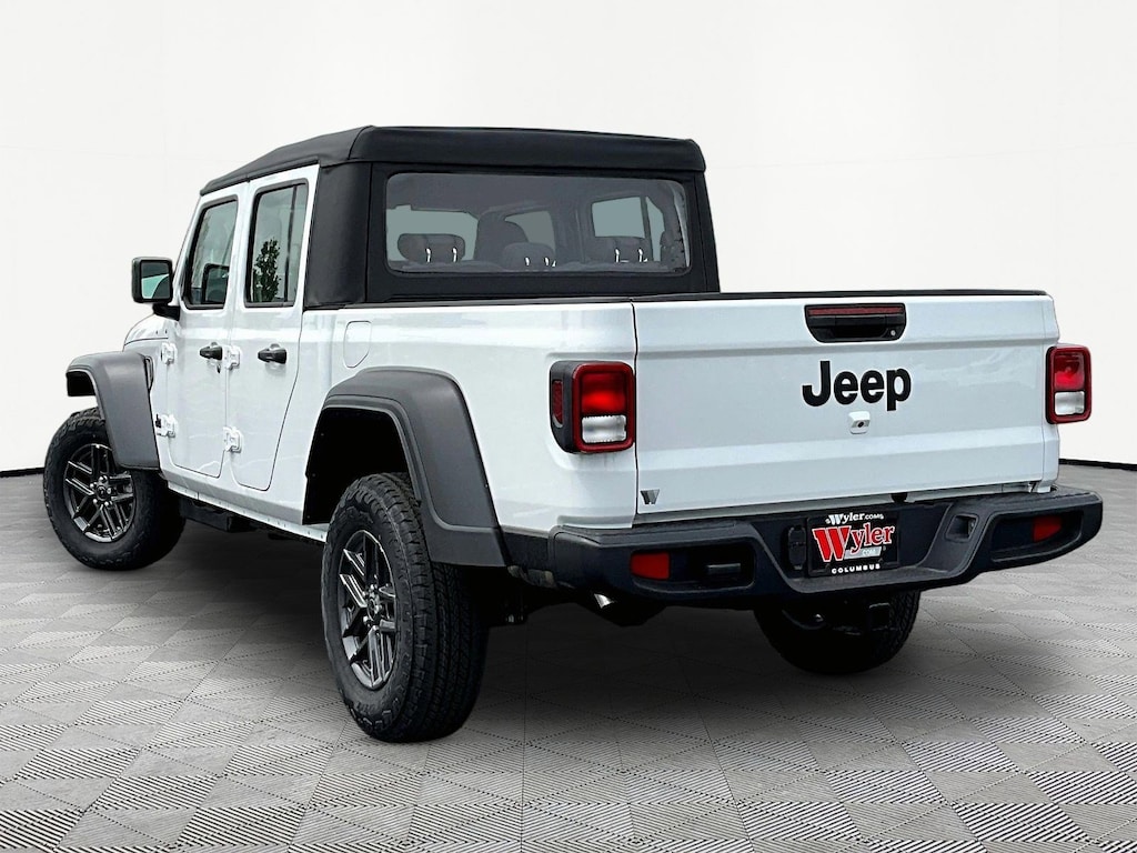 New 2026 Jeep Gladiator SPORT 4X4 Pickup