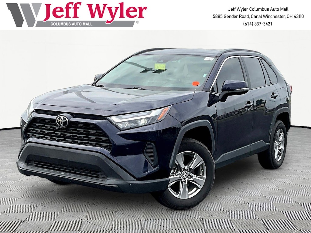 Used 2025 Toyota RAV4 XLE AWD SUV