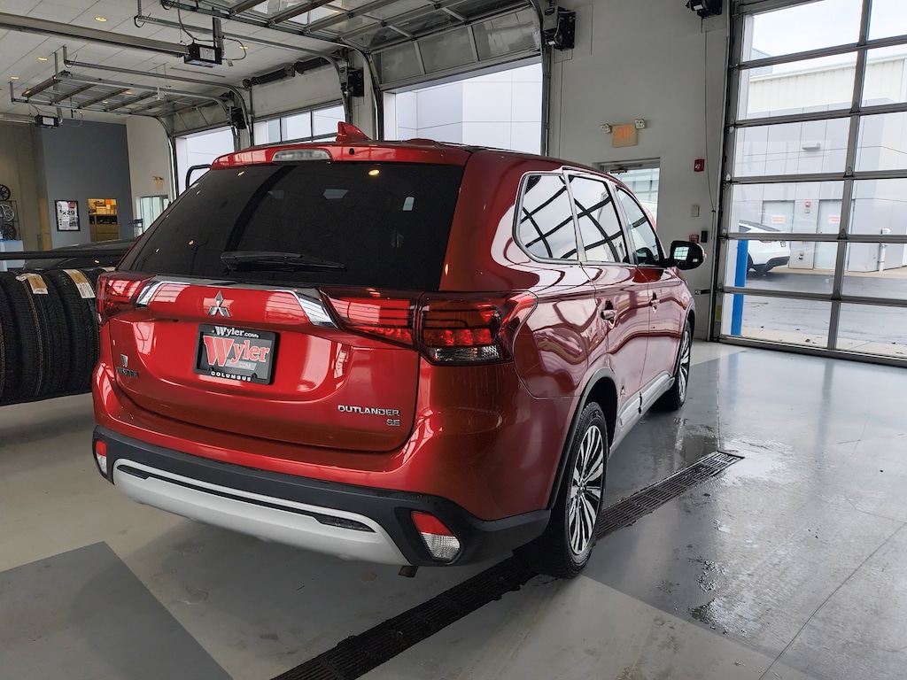 Used 2019 Mitsubishi Outlander ES AWC SUV