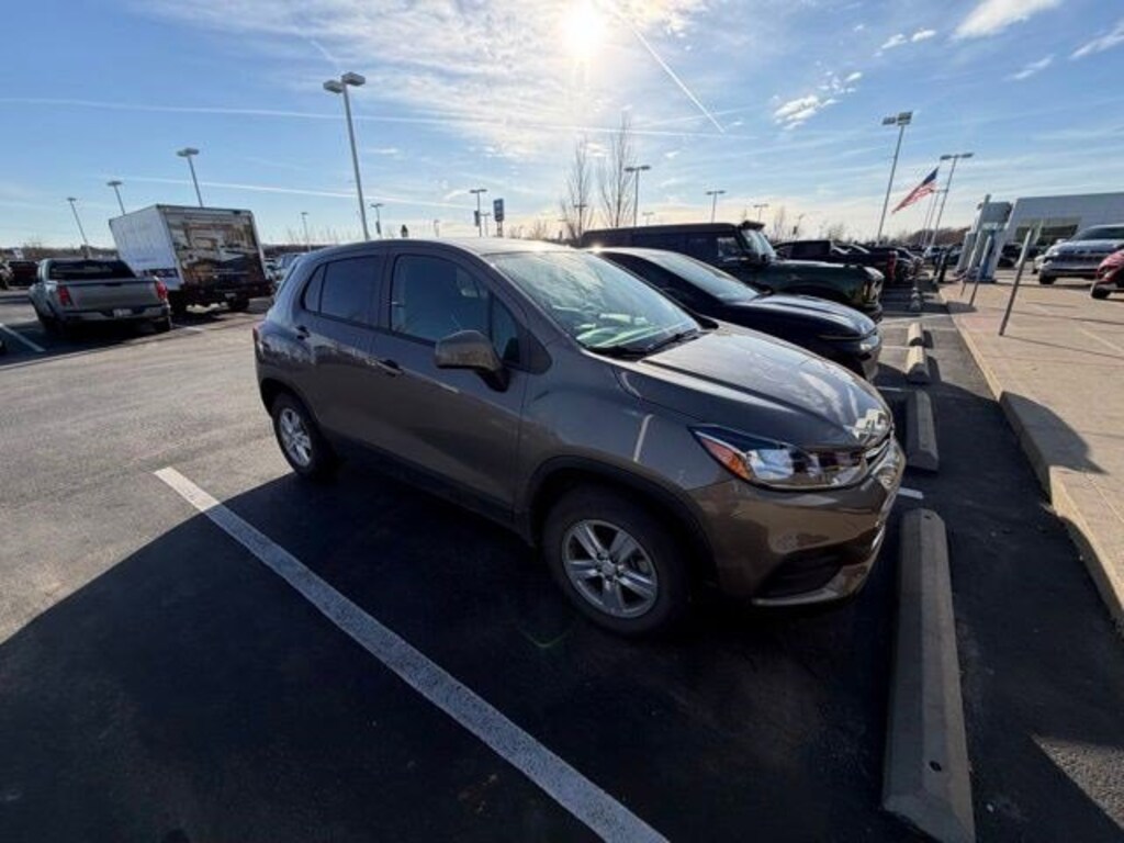 Used 2021 Chevrolet Trax AWD 4dr LS SUV