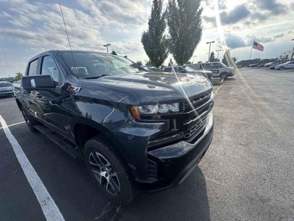 Used 2020 Chevrolet Silverado 1500 4WD Crew Cab 147 LT Trail Boss Truck