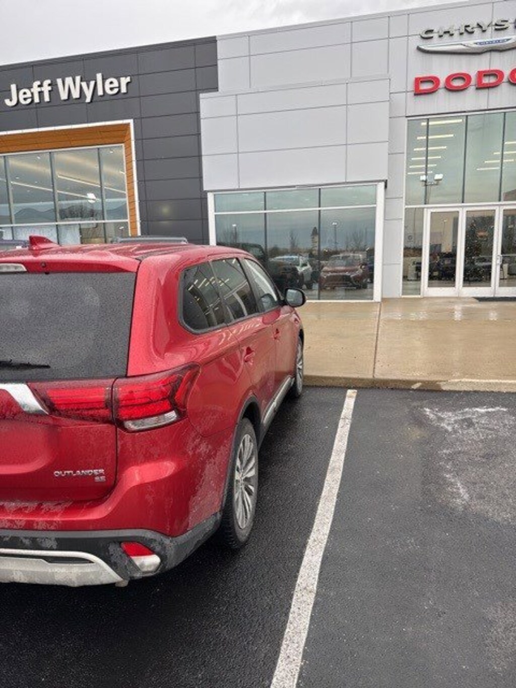Used 2019 Mitsubishi Outlander ES AWC SUV