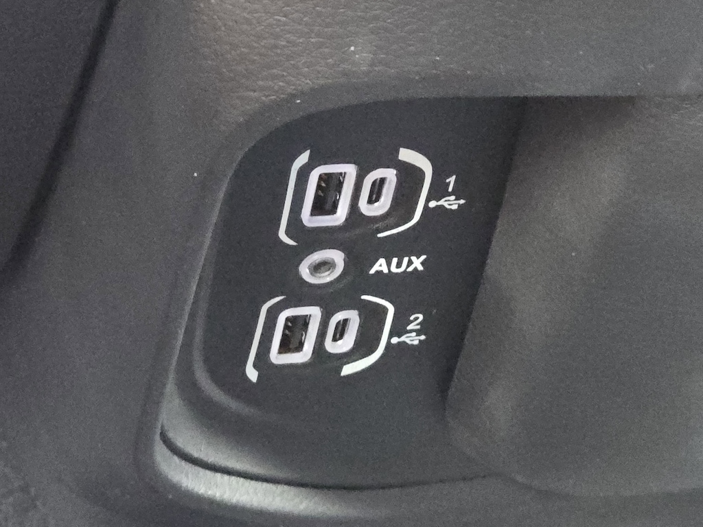 New 2026 Ram 1500 WARLOCK CREW CAB 4X4 5'7 BOX Pickup