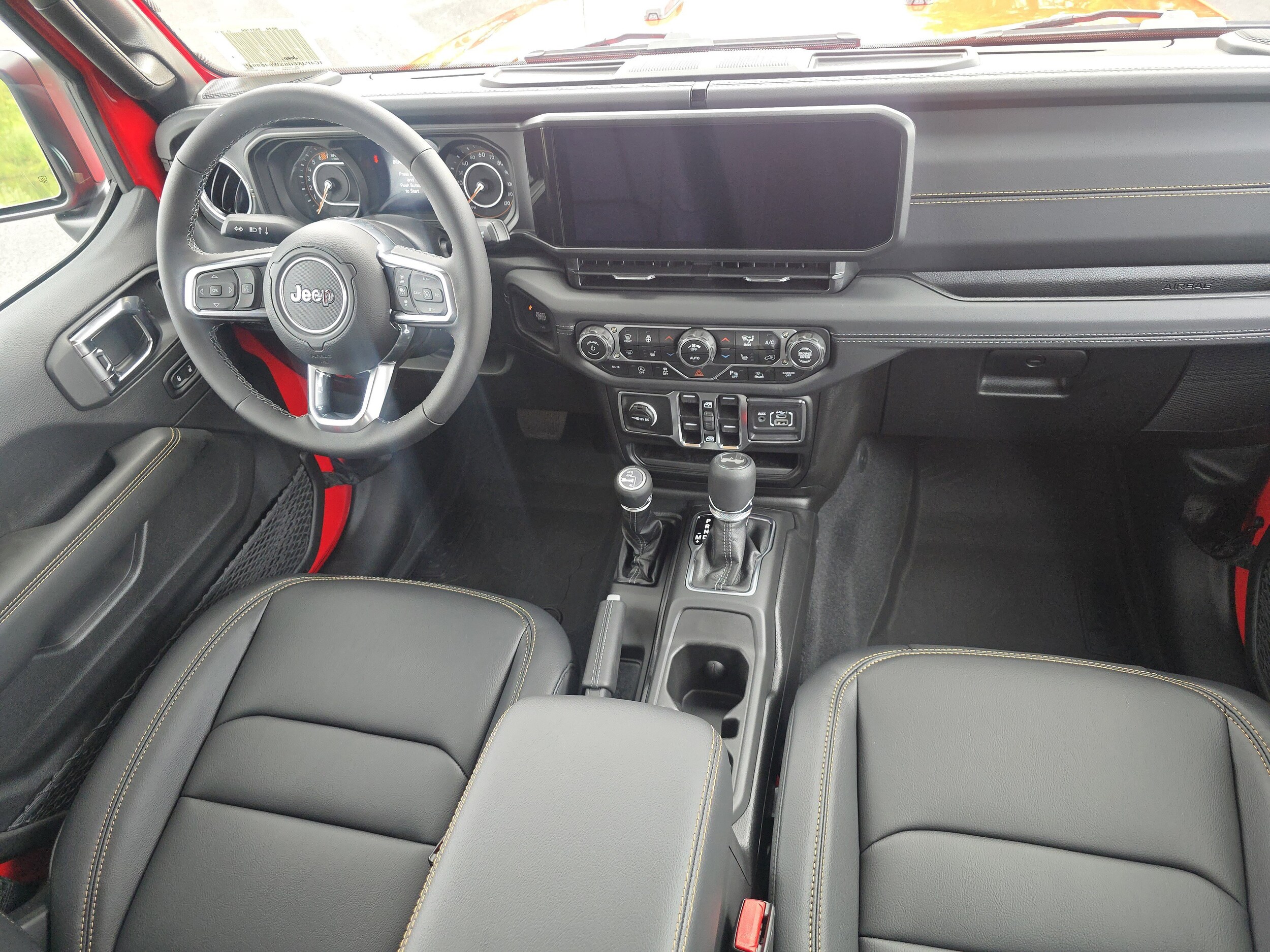 2025 Jeep Wrangler 4-Door Sahara - Photo 23