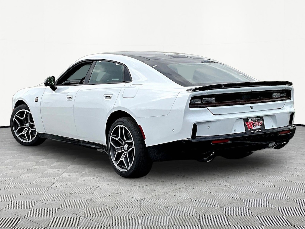 New 2026 Dodge Charger SCAT PACK PLUS 4-DOOR AWD Sedan