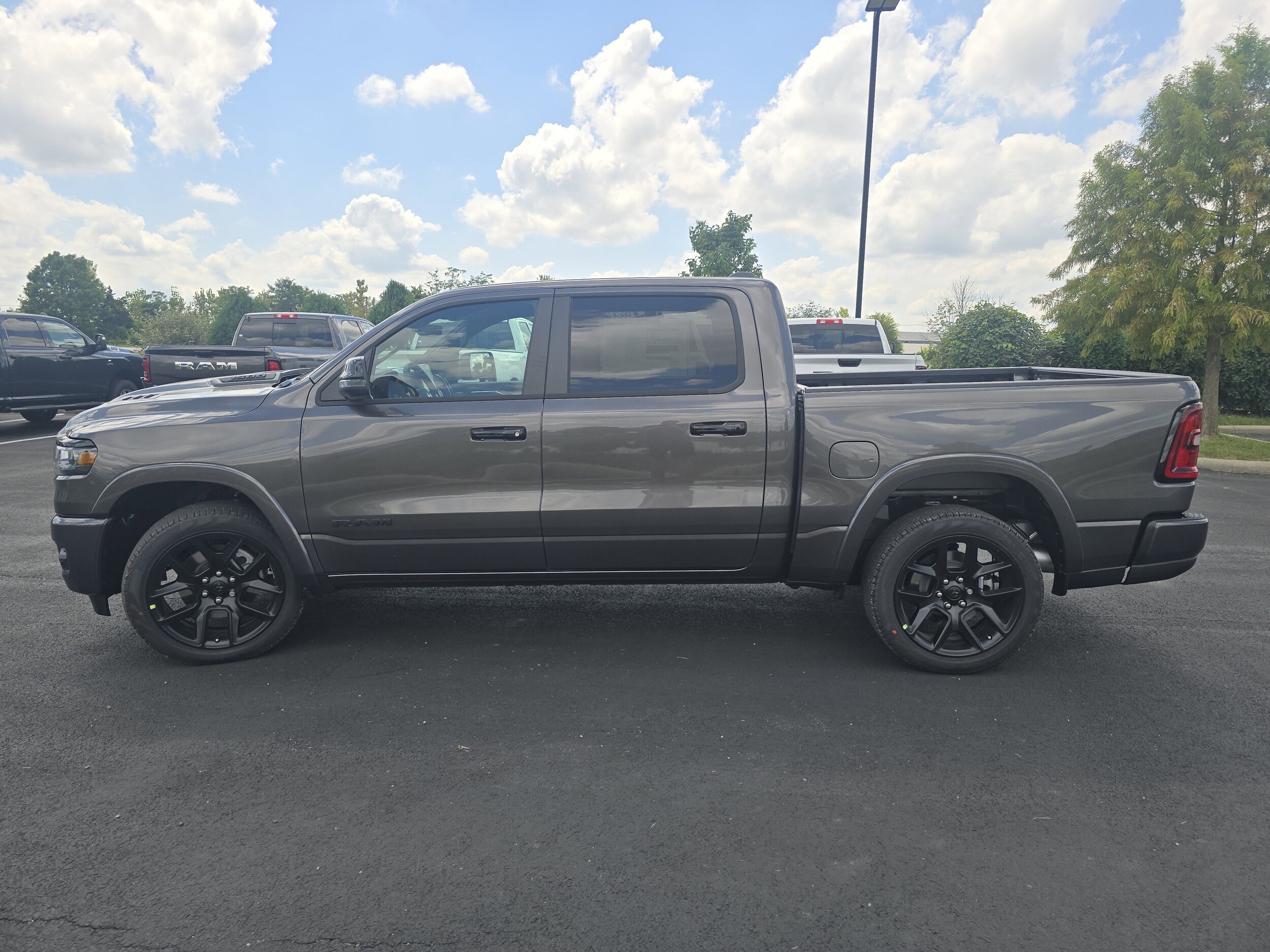 2026 RAM 1500 Laramie - Photo 15