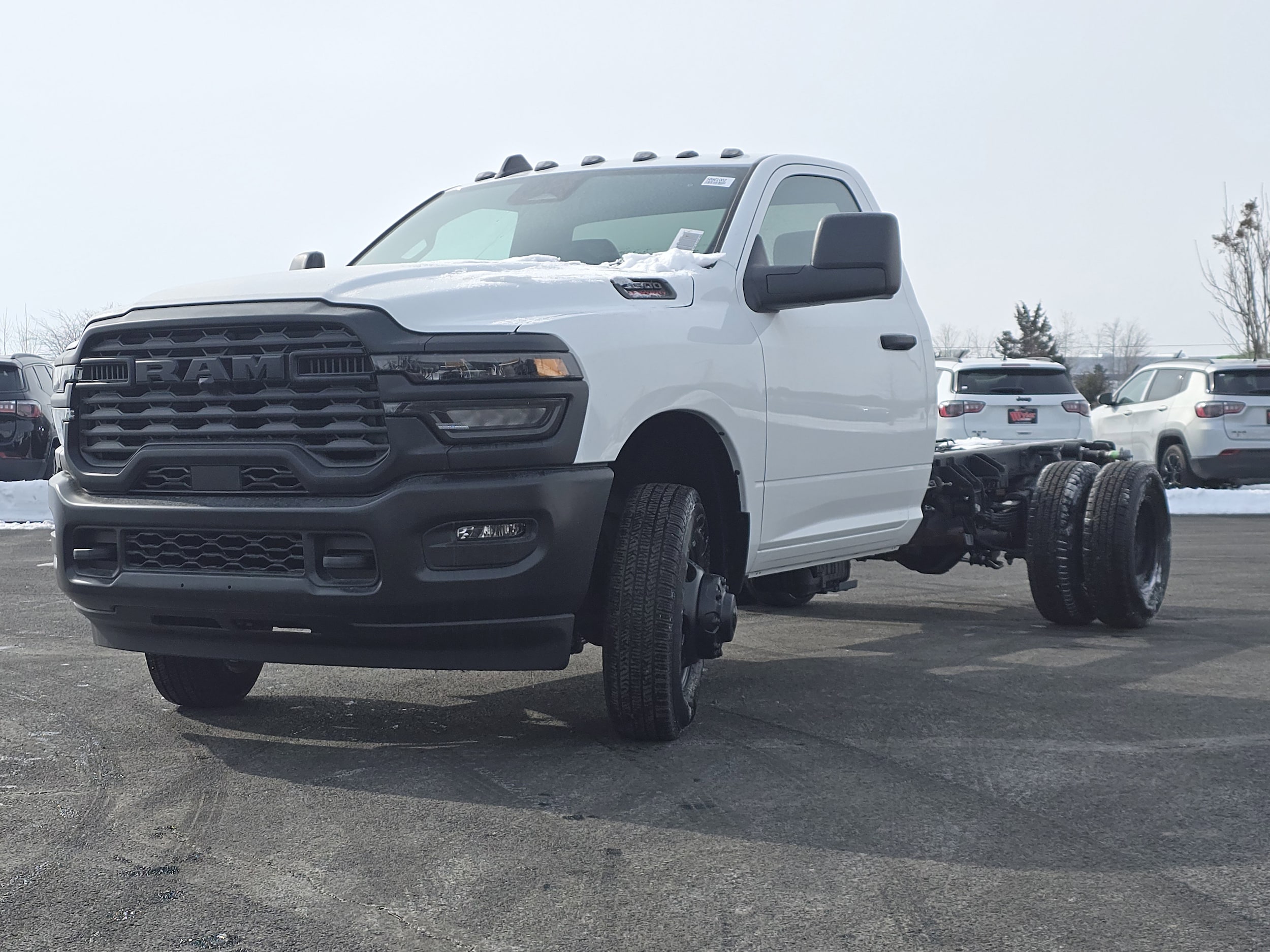 2026 RAM 3500 Chassis Tradesman - Photo 12