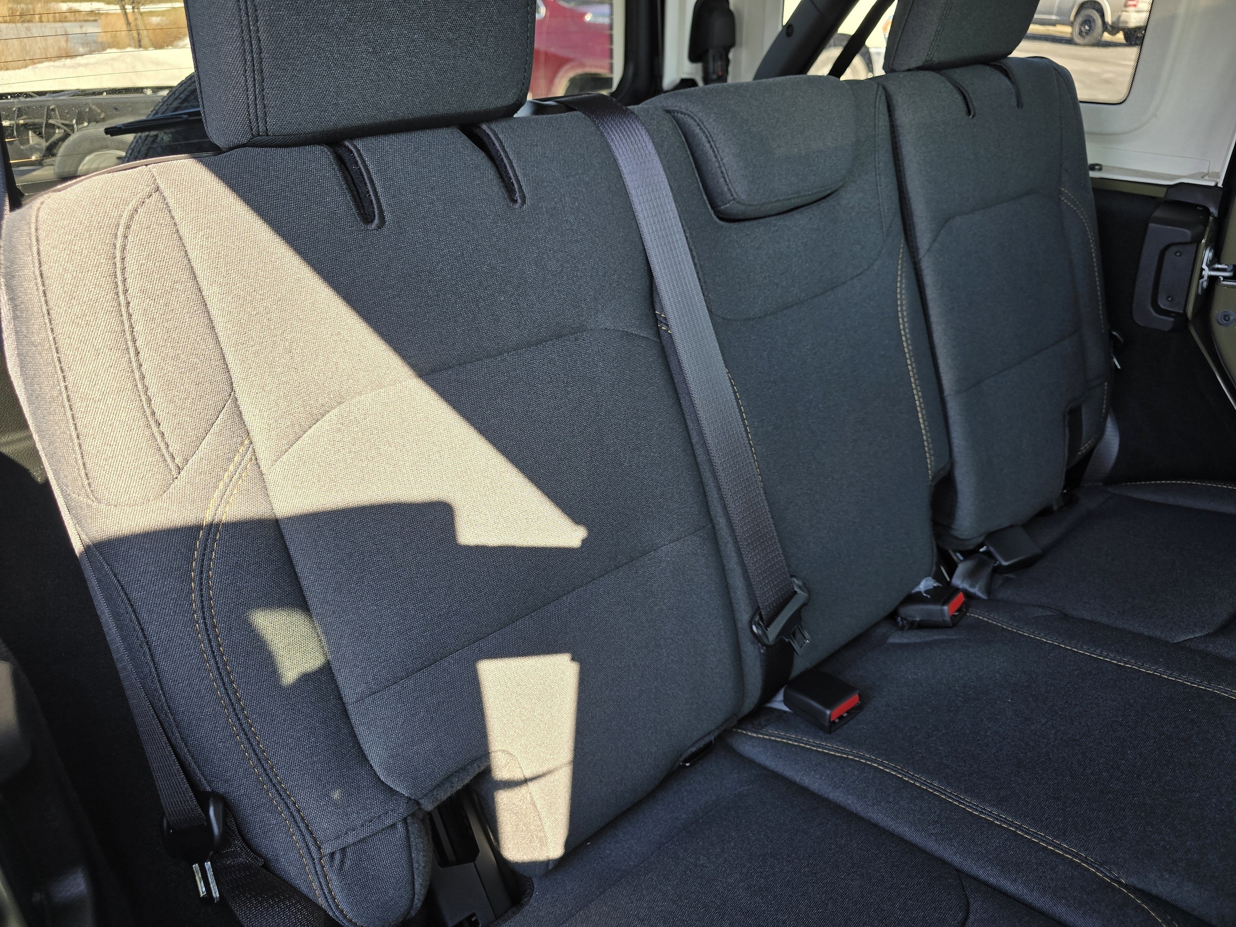 2025 Jeep Wrangler 4-Door Sport S - Photo 19