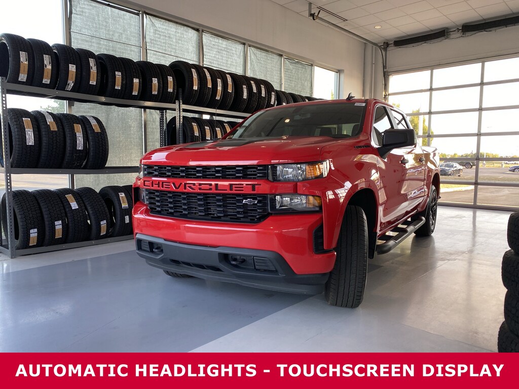 Used 2020 Chevrolet Silverado 1500 4WD Crew Cab 147 Custom Truck