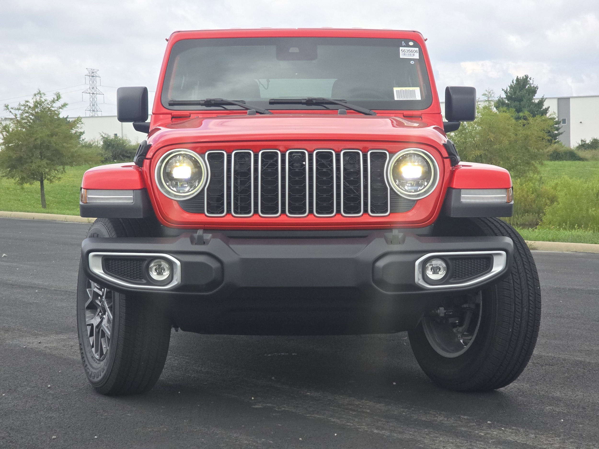 2025 Jeep Wrangler 4-Door Sahara - Photo 13