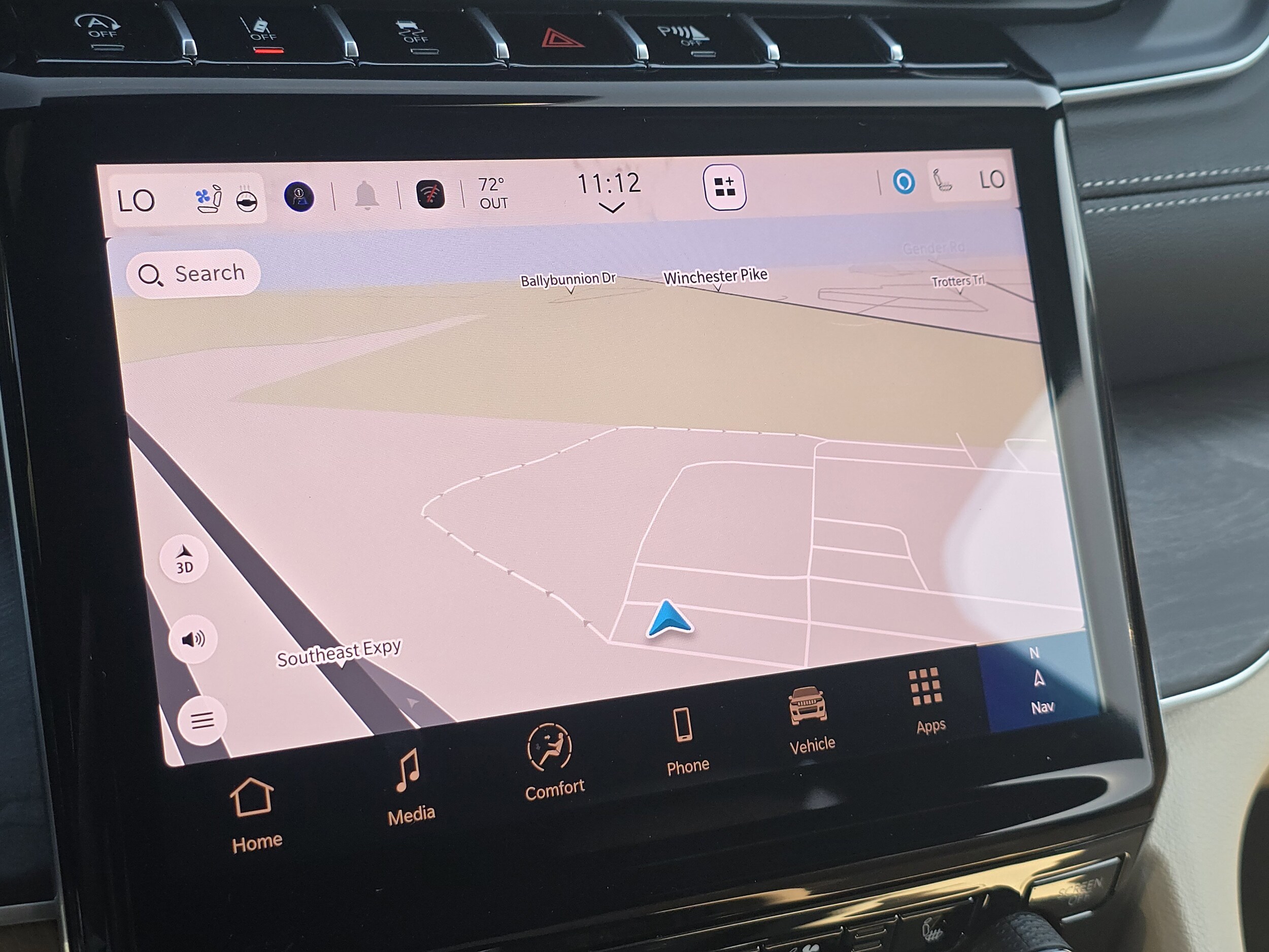 2025 Jeep Grand Cherokee Limited photo 3