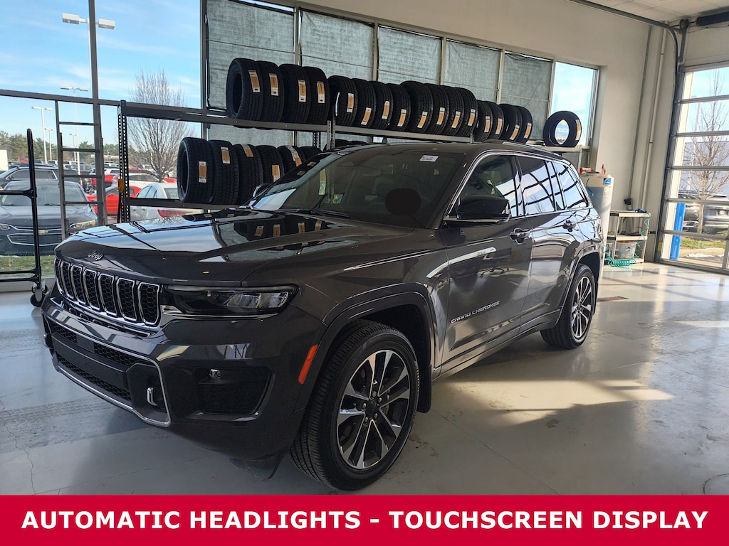 Used 2023 Jeep Grand Cherokee Overland 4x4 SUV