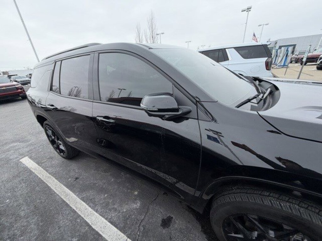 Used 2026 Chevrolet Traverse AWD 4dr RS w/2RS SUV