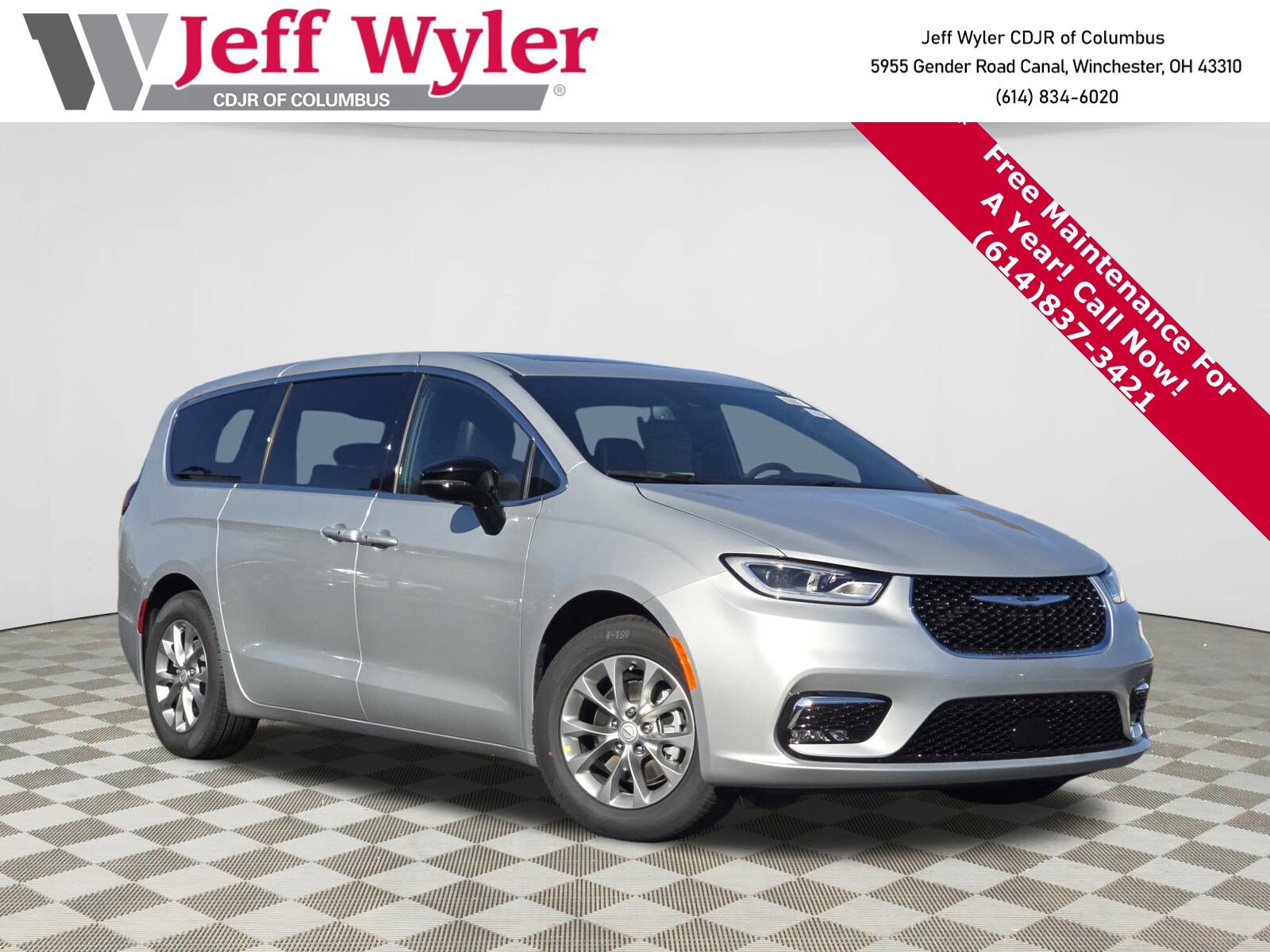 2026 Chrysler Pacifica Limited's photo